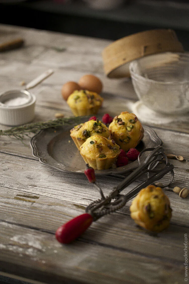 Bran Muffins with Currants