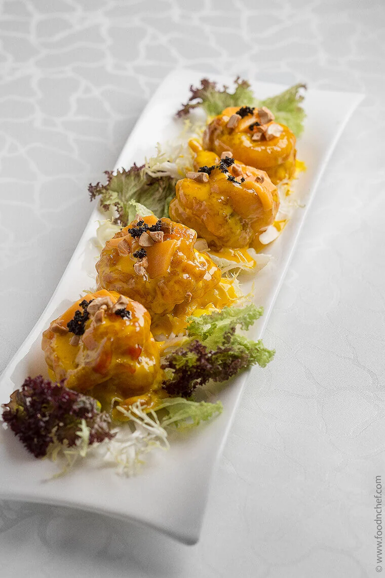 Fried King Prawns in Mango Sauce