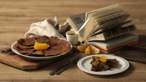 Chocolate Crêpes with Orange Sauce