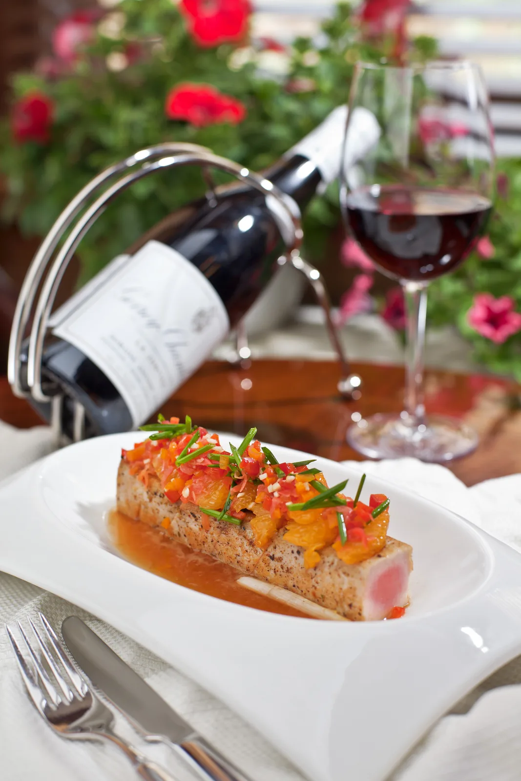 Seared Tuna (Tataki) with Citrus Dressing